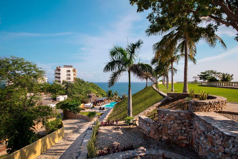 Villas & Resort Luz De Luna Санта-Крус-Уатулько Екстер'єр фото